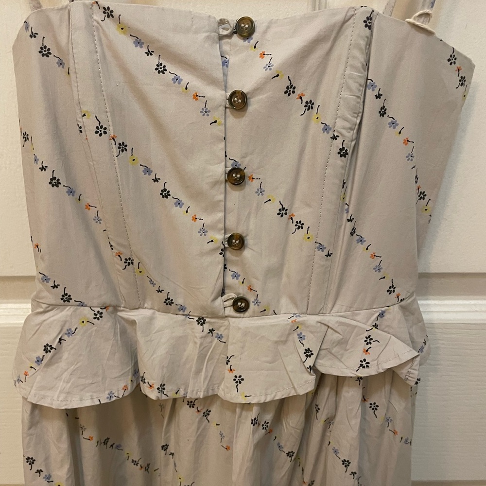 Ganni beautiful xxs grey dress, has boning on the top like a corset.